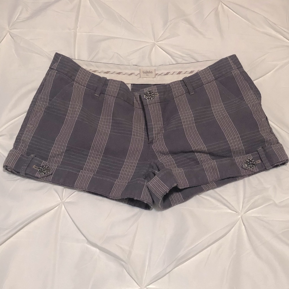 Aritzia Talula Plaid Shorts